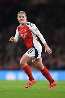 Arsenal v Brighton & Hove Albion - Barclays Women's Super League Arsenal v Brighton & Hove Albion - Barclays Women's Super League