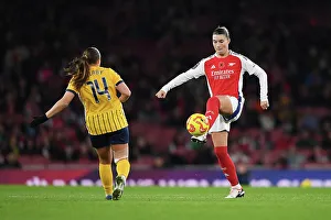 Arsenal v Brighton & Hove Albion - Barclays Women's Super League Arsenal v Brighton & Hove Albion - Barclays Women's Super League