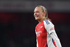 Arsenal v Brighton & Hove Albion - Barclays Women's Super League Arsenal v Brighton & Hove Albion - Barclays Women's Super League