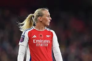 Arsenal v Brighton & Hove Albion - Barclays Women's Super League Arsenal v Brighton & Hove Albion - Barclays Women's Super League