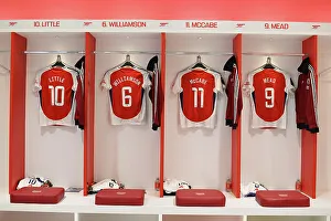 Arsenal Women V Brighton And Hove Albion Women 2024-25 Prints: Arsenal v Brighton & Hove Albion - Barclays Women's Super League Arsenal v Brighton & Hove Albion - Barclays