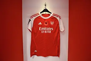 Arsenal Women V Chelsea Women 2025-26 Prints: Arsenal v Chelsea FC - Barclays Women's Super League Arsenal v Chelsea FC - Barclays Women's Super League
