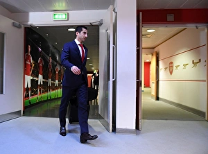 Images Dated 3rd February 2018: Arsenal v Everton - Premier League