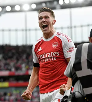 Arsenal v Leeds United - Premier League