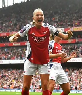 Arsenal v Manchester City - Barclays Women's Super League