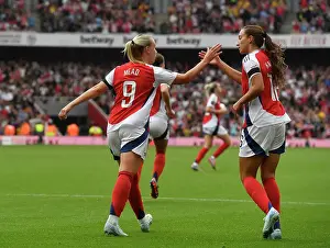 Arsenal Women V Manchester City Women 2024-25 Prints: Arsenal v Manchester City - Barclays Women's Super League