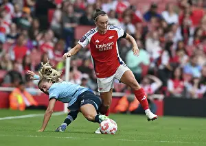 Arsenal Women V Manchester City Women 2024-25 Prints: Arsenal v Manchester City - Barclays Women's Super League