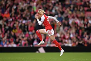 Arsenal Women V Manchester City Women 2025-26 Prints: Arsenal v Manchester City - Barclays Women's Super League Arsenal v Manchester City - Barclays Women's Super
