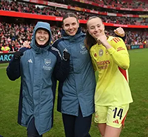 Arsenal Women V Manchester City Women 2025-26 Prints: Arsenal v Manchester City - Barclays Women's Super League Arsenal v Manchester City - Barclays Women's Super