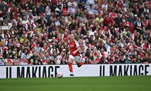 Arsenal Women V Manchester City Women 2024-25 Prints: Arsenal v Manchester City - Barclays Women's Super League LONDON