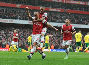 Season 2012-13 Collection: Arsenal v Norwich City 2012-13 Collection