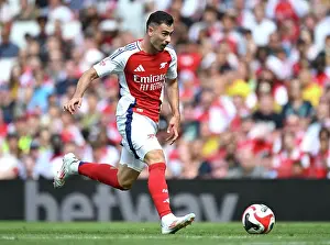Arsenal v Olympique Lyonnais - Pre-Season Friendly