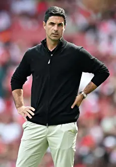 Arsenal v Olympique Lyonnais - Pre-Season Friendly
