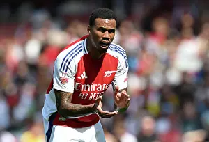 Arsenal v Olympique Lyonnais - Pre-Season Friendly