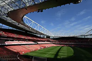 Arsenal v Olympique Lyonnais - Pre-Season Friendly