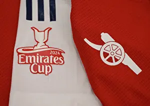 Arsenal v Olympique Lyonnais - Pre-Season Friendly