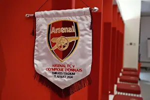 Arsenal v Olympique Lyonnais - Pre-Season Friendly