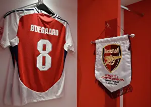Arsenal v Olympique Lyonnais - Pre-Season Friendly