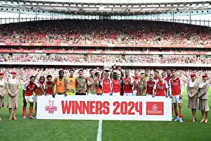 Arsenal v Olympique Lyonnais - Pre-Season Friendly