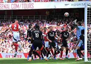Arsenal v Olympique Lyonnais - Pre-Season Friendly