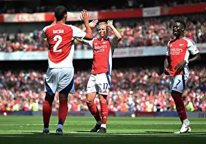 Arsenal v Olympique Lyonnais - Pre-Season Friendly