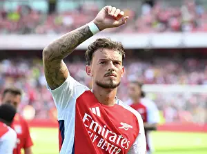 Arsenal v Olympique Lyonnais - Pre-Season Friendly