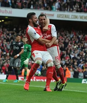 Images Dated 10th September 2016: Arsenal v Southampton - Premier League