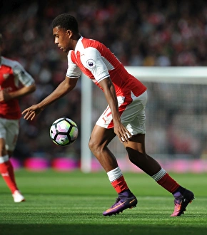 Arsenal v Swansea City - Premier League