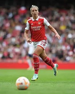 Arsenal v Tottenham Hotspur - Barclays Womens Super League