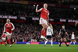 Arsenal Women V Tottenham Hotspur Women 2025-26 Prints: Arsenal v Tottenham Hotspur - Barclays Women's Super League Arsenal v Tottenham Hotspur - Barclays Women's