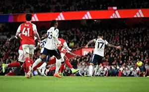Arsenal v Tottenham Hotspur - Premier League