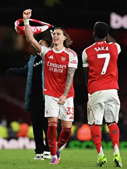 Arsenal v Tottenham Hotspur - Premier League