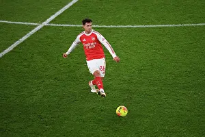 Arsenal V Tottenham Hotspur 2025-26 Prints: Arsenal v Tottenham Hotspur - Premier League