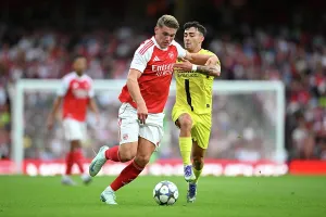 Arsenal V Villarreal - Pre Season 2025 Prints: Arsenal v Villarreal - Pre-Season Friendly