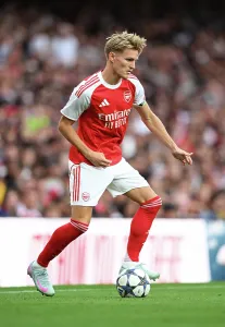 Arsenal V Villarreal - Pre Season 2025 Prints: Arsenal v Villarreal - Pre-Season Friendly