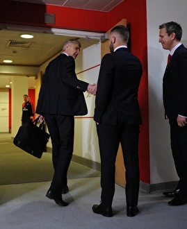 Images Dated 21st April 2016: Arsenal v West Bromwich Albion - Premier League