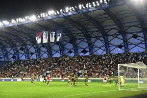 Images Dated 13th December 2022: Arsenal vs AC Milan: Dubai Super Cup Showdown (2022)