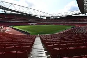Arsenal vs AFC Bournemouth: Premier League Clash at Emirates Stadium (2017-18)