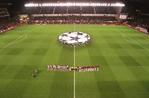 Arsenal vs Ajax: The Battle Lines, UEFA Champions League, Group B, Arsenal Stadium, London, 7/12/05