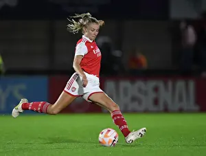 Arsenal vs Ajax: Women's Champions League Showdown (2022-23)