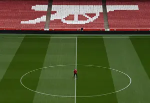 Arsenal vs Aston Villa: Pre-Match Pitch Preparation at Emirates Stadium (2021-22)