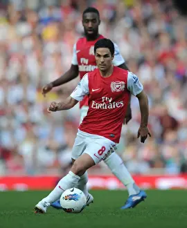 Arsenal V Aston Villa - 2011-12 Prints: Arsenal vs Aston Villa: Premier League Showdown at Emirates Stadium, March 2012