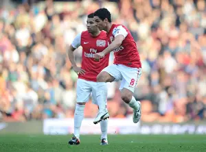 Arsenal vs Aston Villa: Premier League Showdown at Emirates Stadium, 2011-12