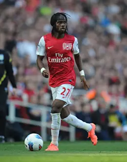 Arsenal vs Aston Villa: Premier League Showdown at Emirates Stadium, 2011-12