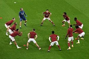Arsenal V Aston Villa 2020-21 Prints: Arsenal vs Aston Villa: Premier League Team Warm-Up at Emirates Stadium (2020-21)