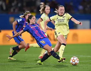 Barcelona V Arsenal Women 2021-22 Prints: Arsenal vs. Barcelona: Battle in the UEFA Women's Champions League