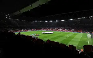 Arsenal V Bayern Munich 2015/16 Prints: Arsenal vs. Bayern Munich: Emirates Stadium - UEFA Champions League Showdown (2015)