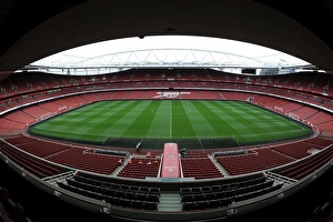 Arsenal V Benfica 2014-15 Prints: Arsenal vs Benfica: Emirates Stadium (2014-15)