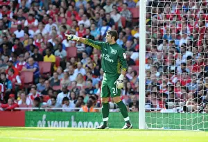 Arsenal V Boca Juniors 2011-12 Prints: Arsenal vs Boca Juniors: Lukasz Fabianski's Duel at Emirates Cup 2011 (2-2)
