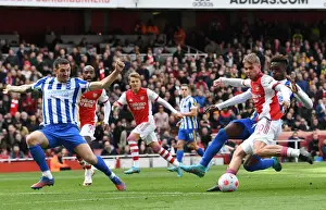 Arsenal vs Brighton: Emile Smith Rowe Shoots Under Pressure in Premier League Clash